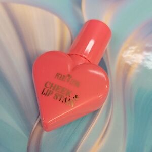 Pearl Luna Pink Lip Gloss Heart Shape 3ml New
